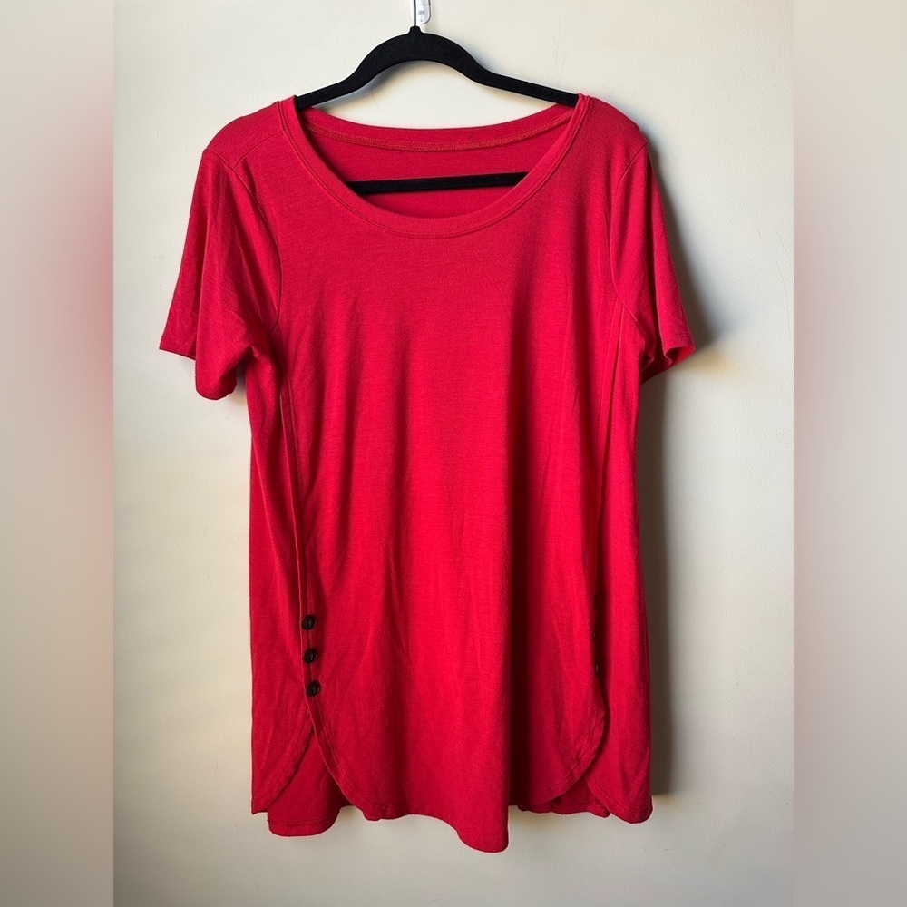 Zenana Premium top women's short sleeve with button accents Red size large